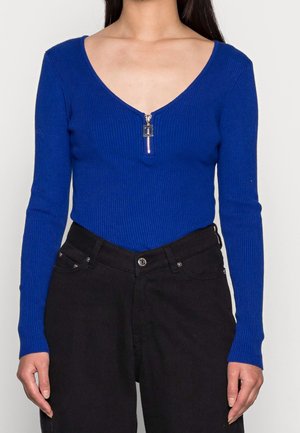 Sweter