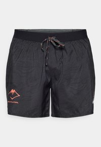 Unselected, performance black