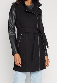 Vero Moda Abrigo clásico - black