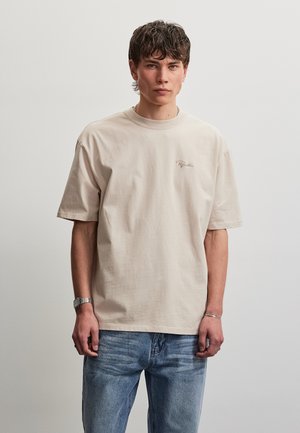 Pegador, SIGNAR OVERSIZED TEE - T-shirt basique - washed cream warm taupe