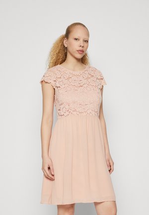 VIBETINA O NECK SHORT DRESS - Cocktailkjole - misty rose