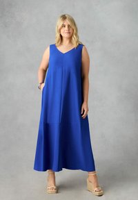 Live Unlimited London V-NECK - Maxiklänning - blue