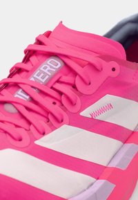 adidas Performance ADIZERO ADIOS PRO 4 - Scarpe da corsa su strada - shock pink metalic aurora plum