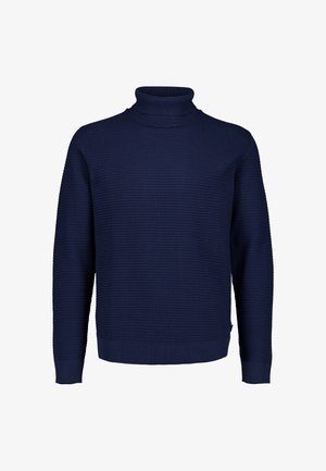 Mørkeblå tekstureret strikket rullekravesweater med lange ærmer og ribkanter ved ærmeafslutninger og kant på hvid baggrund.