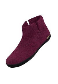 Burgundy filtkänga med delad krage och svart gummisula, med en slät textur och minimalistisk design.