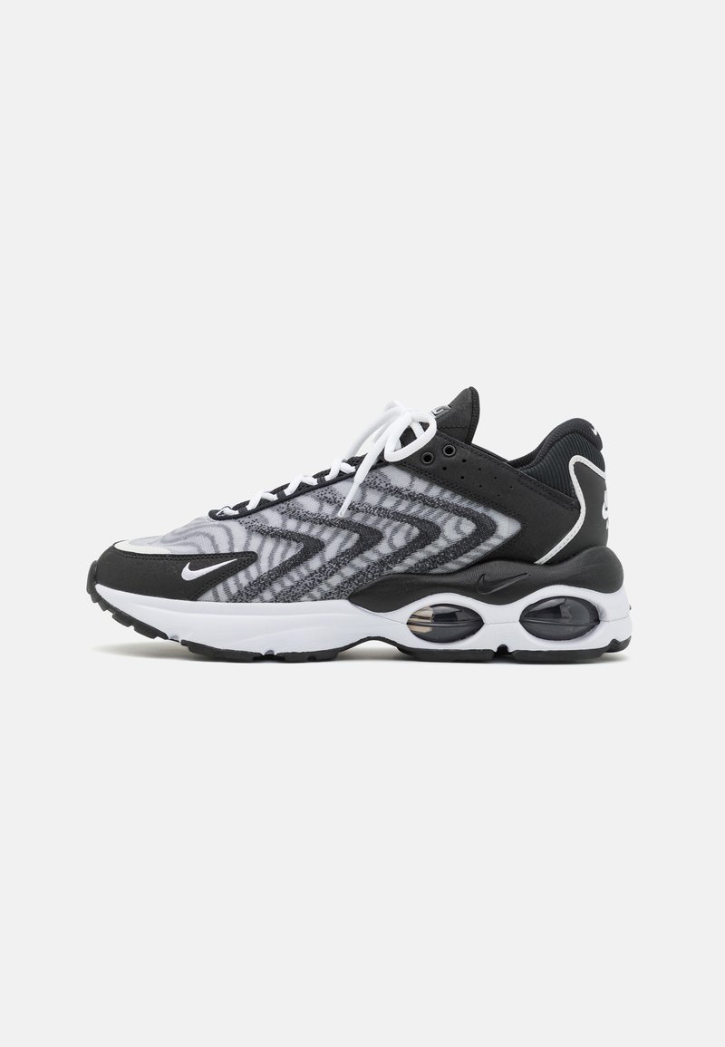 Nike Sportswear AIR MAX - Trainers - black/white/wolf grey/black ...