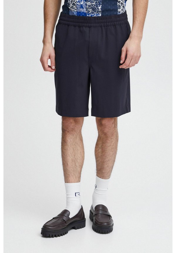 CFSAMOS REGULAR FIT - Shorts