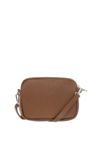 Borsa a tracolla in pelle marrone con superficie testurizzata, forma rettangolare e accessori in argento. Manico regolabile e chiusura con zip.