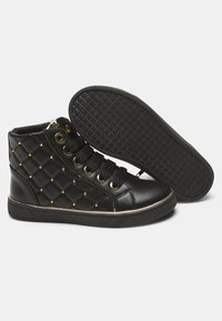 Bata Sneakers alte - Black