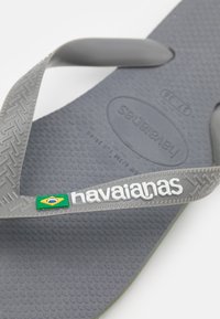 Thumbnail Image 3