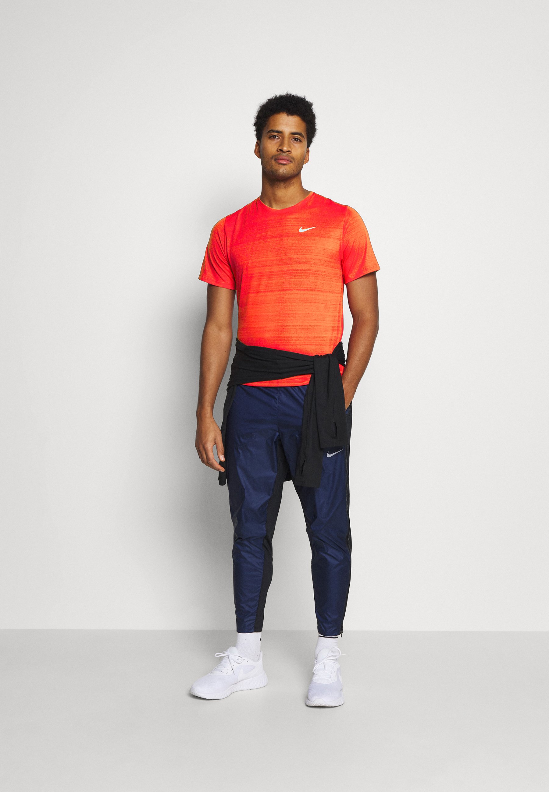 Nike Performance MILER - Sports T-shirt 