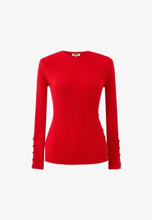 Rode geribde longsleeve top met een ronde halslijn en knoopaccenten langs de mouwen. Gemaakt van gestructureerd breimateriaal voor extra warmte.