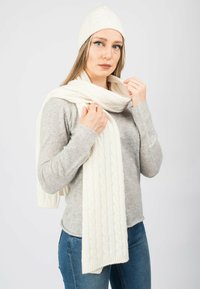 Dalle Piane Cashmere Čepice - bianco