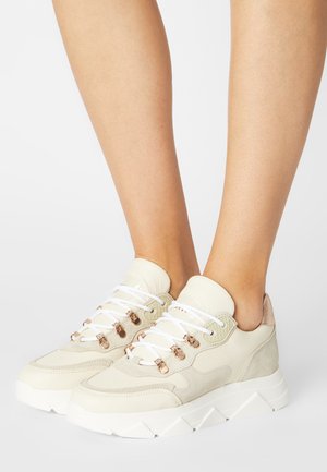 PICANTE - Trainers - bone