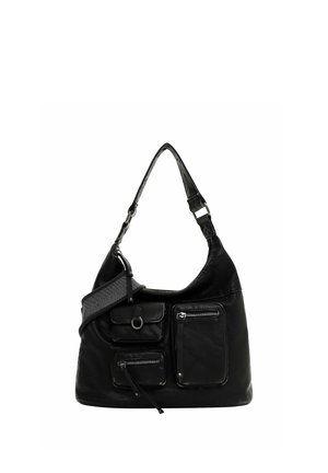 Schwarze Leder-Schultertasche in Hobo-Form, mit zwei vorderen Reißverschlusstaschen, einer Klappentasche und einem gepolsterten Träger mit Fischgrätmuster.