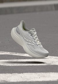Επιλέχθηκε, white/silver