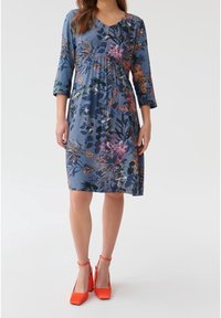 TATUUM Vestido informal - blue