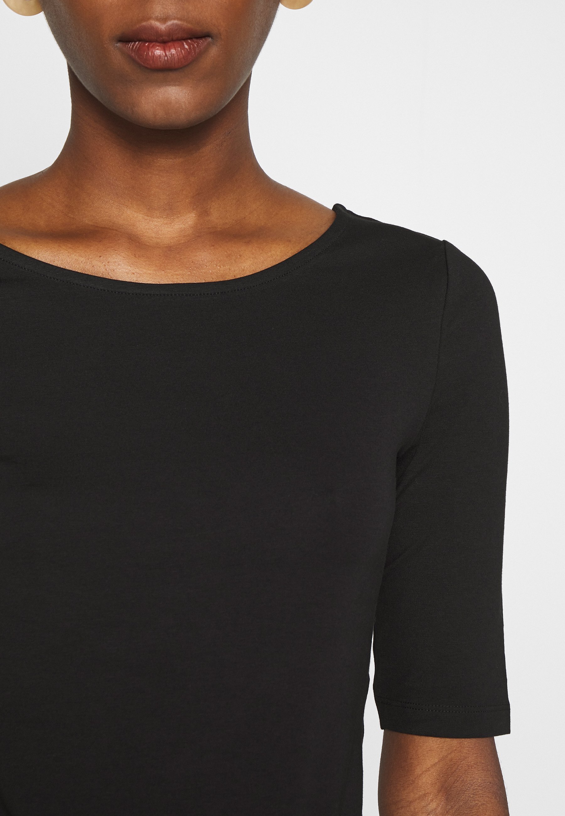 Women Basic T-shirt Women Basic T-shirt