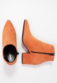 Vero Moda Boots à talons - tan