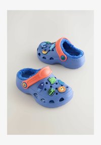 Atlasīts, blue character