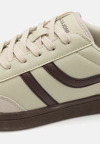 Jack & Jones JFWZOLA - Tenisice - moonbeam/shopping bag
