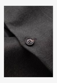 Unausgewählt, black melange