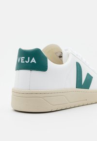 Veja URCA - Sapatilhas - white/brittany