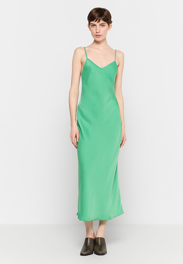 AllSaints Maxi-jurk lichtgroen AllSaints Maxi-jurk lichtgroen