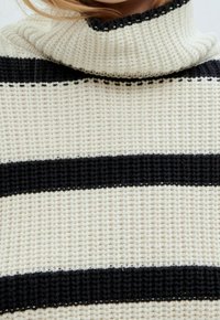 EDITED Sweter