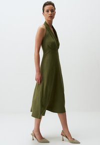 Jimmy Key DOUBLE BREASTED NECK MIDI - Cocktailkleid/festliches Kleid - khaki