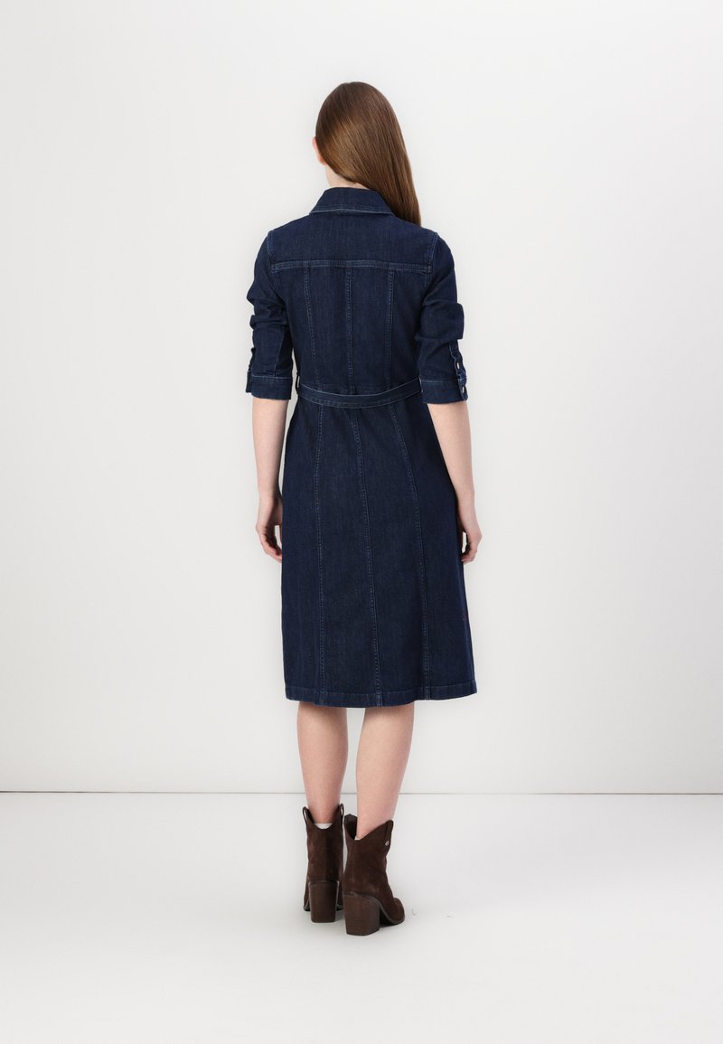 Tommy Hilfiger BELTED DRESS - Denim dress - dark blue denim/dark-blue denim - Zalando.ie Tommy Hilfiger BELTED DRESS - Denim dress - dark blue denim/dark-blue denim - Zalando.ie
