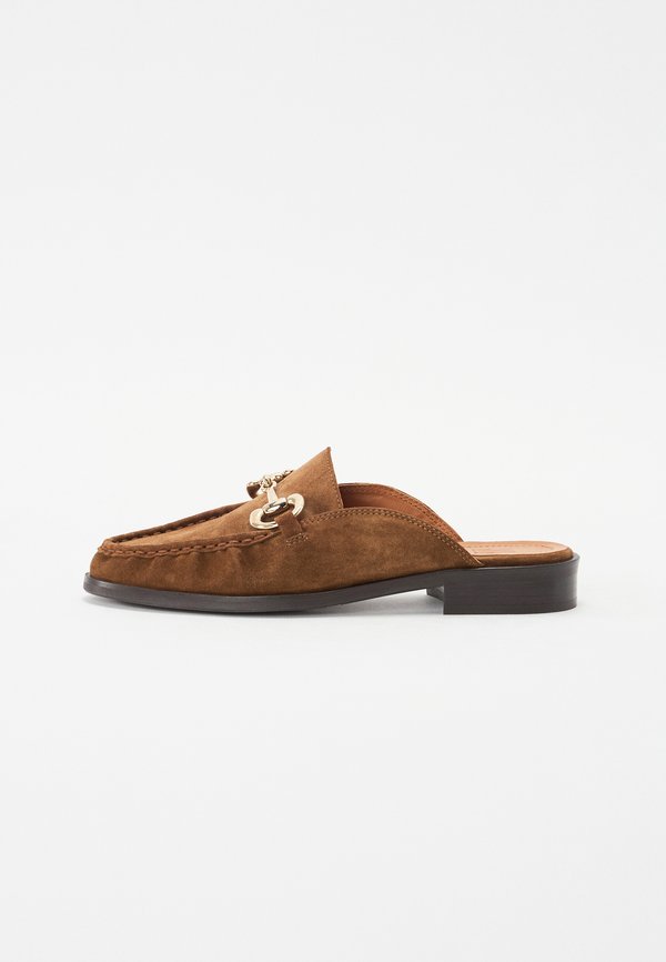 A8423 - Slip-ons - tabac babysilk