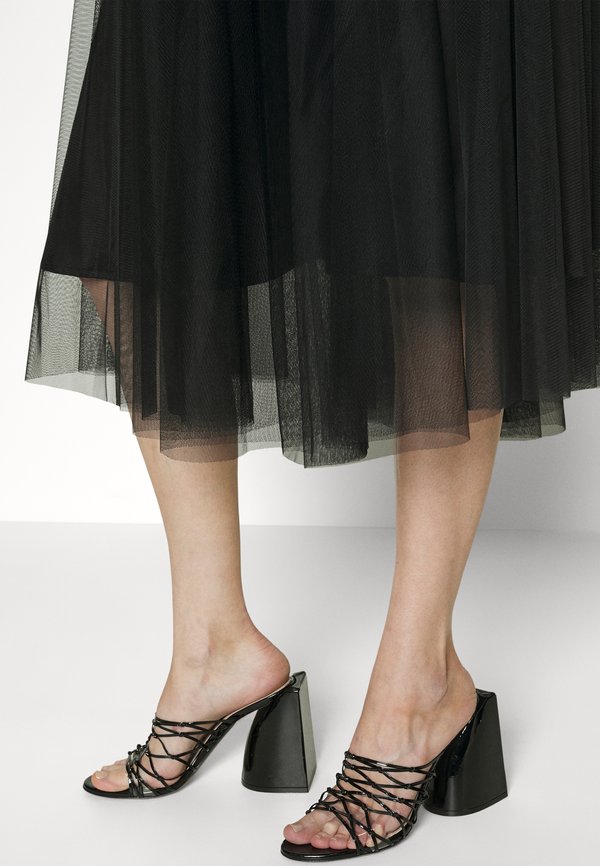 FLAWLESS SKIRT - A-line skirt4