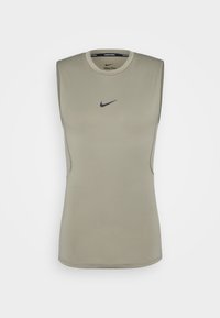 Selected, light army/black