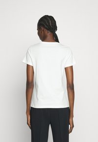 Pinko BUSSOLOTTO - Βασικό μπλουζάκι - silk white