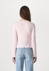 Gina Tricot TIE FRONT LONG SLEEVE - Top - pink