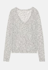 Graues Langarmoberteil mit V-Ausschnitt, aus weichem Strickmaterial gefertigt und mit einem strukturierten Muster aus dunkleren grauen Sprenkeln durchzogen.