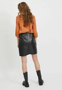 VILA VIDANIA 3/4 - Maglietta a manica lunga - adobe