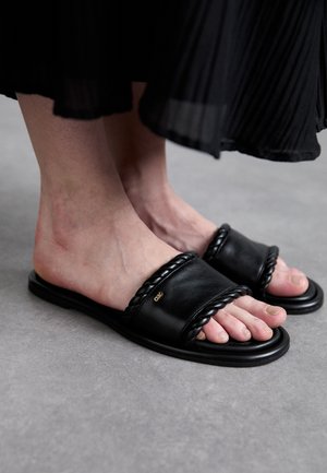 DANA - Mules - black