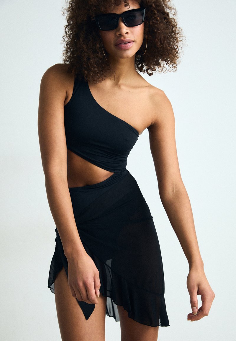Hunkemöller SOLANGE RUFFLE - Doplnky na pláž - black