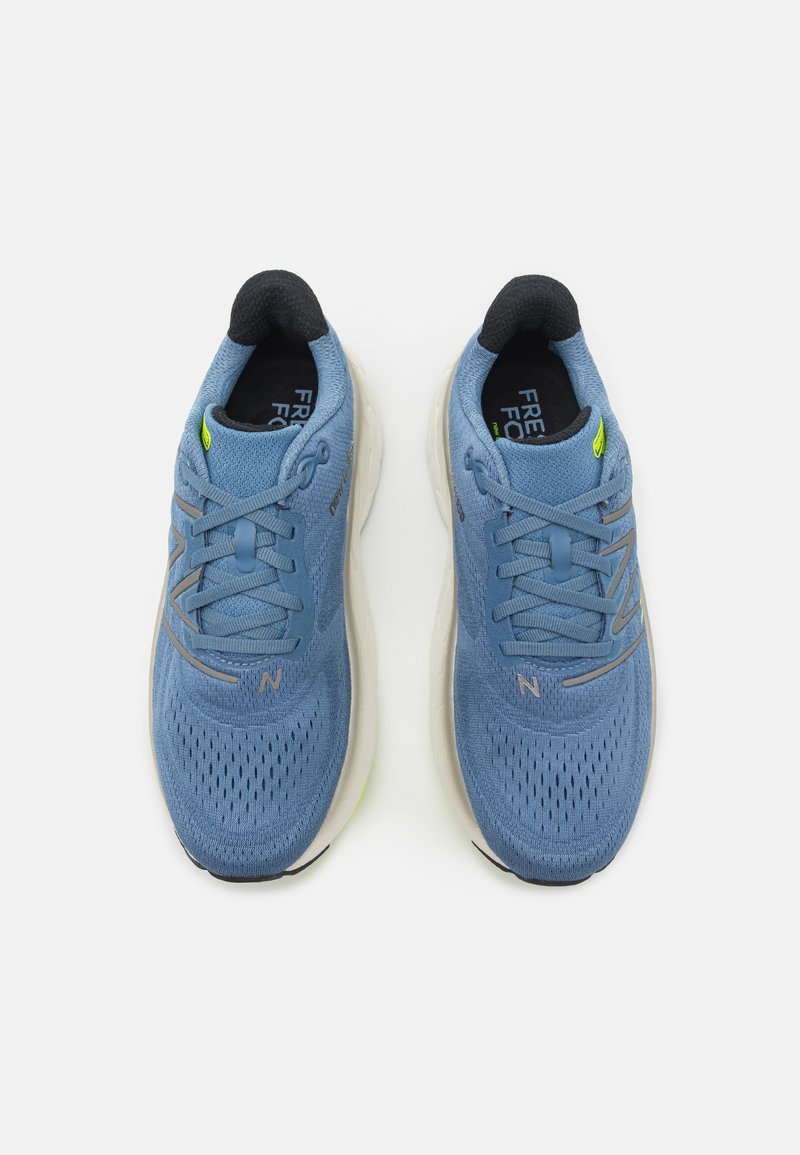 New Balance FRESH FOAM X MORE V5 - Laufschuh Neutral - mercury 