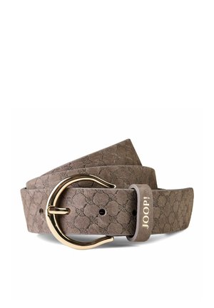 Ceinture en cuir taupe avec motif géométrique embossé, boucle incurvée dorée et logo "JOOP!" sur la passants de ceinture.