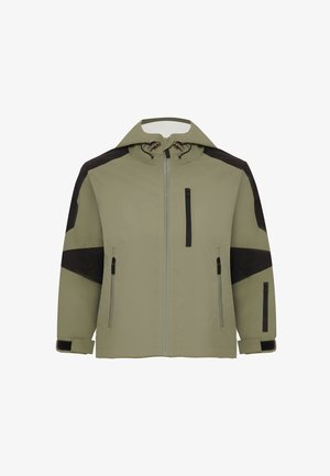 Groene en zwarte outdoor jas met ritssluiting, verstelbare capuchon, twee ritszakken en elastische manchetten; gladde textuur met contrasterende delen.