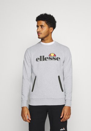 Grauer Pullover aus Baumwollmischung, mit Rundhals, seitlichen Reißverschlusstaschen und schwarzem Logo mit farbigem Grafik darüber.