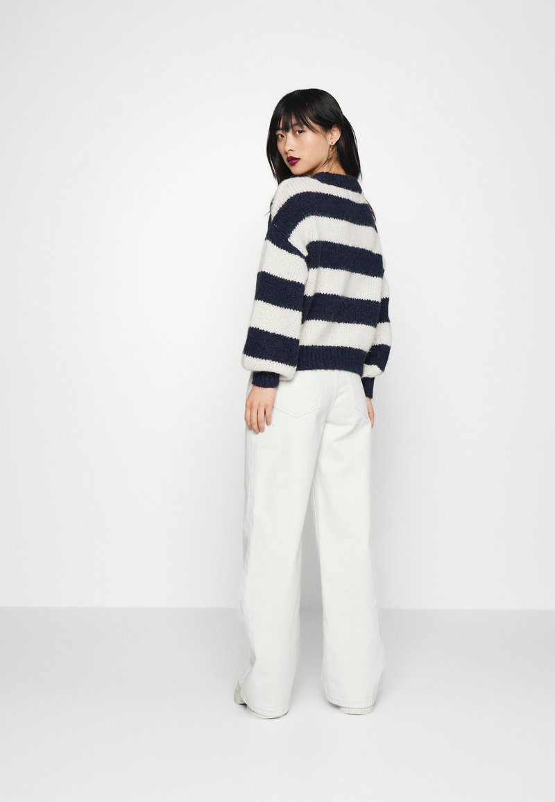 Damen Strickjacken | Vero Moda Petite VMNEWWINE Strickpullover navy blazer/dunkelblau - ZM32920 Damen Strickjacken | Vero Moda Petite VMNEWWINE Strickpullover navy blazer/dunkelblau - ZM32920