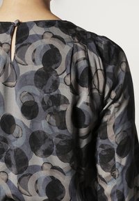 Marc O'Polo Abito a camicia - grey