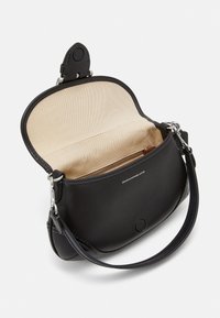 COACH GLOVETANNED SOHO - Handtas - black