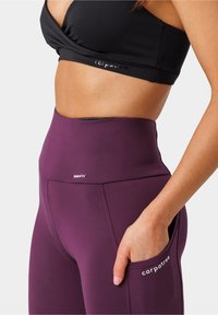 Carpatree LIBRA POCKET - Leggings - purple