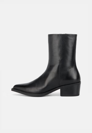 Vagabond, KELSEY - Wedge Ankle Boots - black