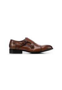 Zapato de vestir de cuero marrón con diseño de doble hebilla, puntera redonda, suela negra y detalles de costura. Textura suave y silueta elegante.